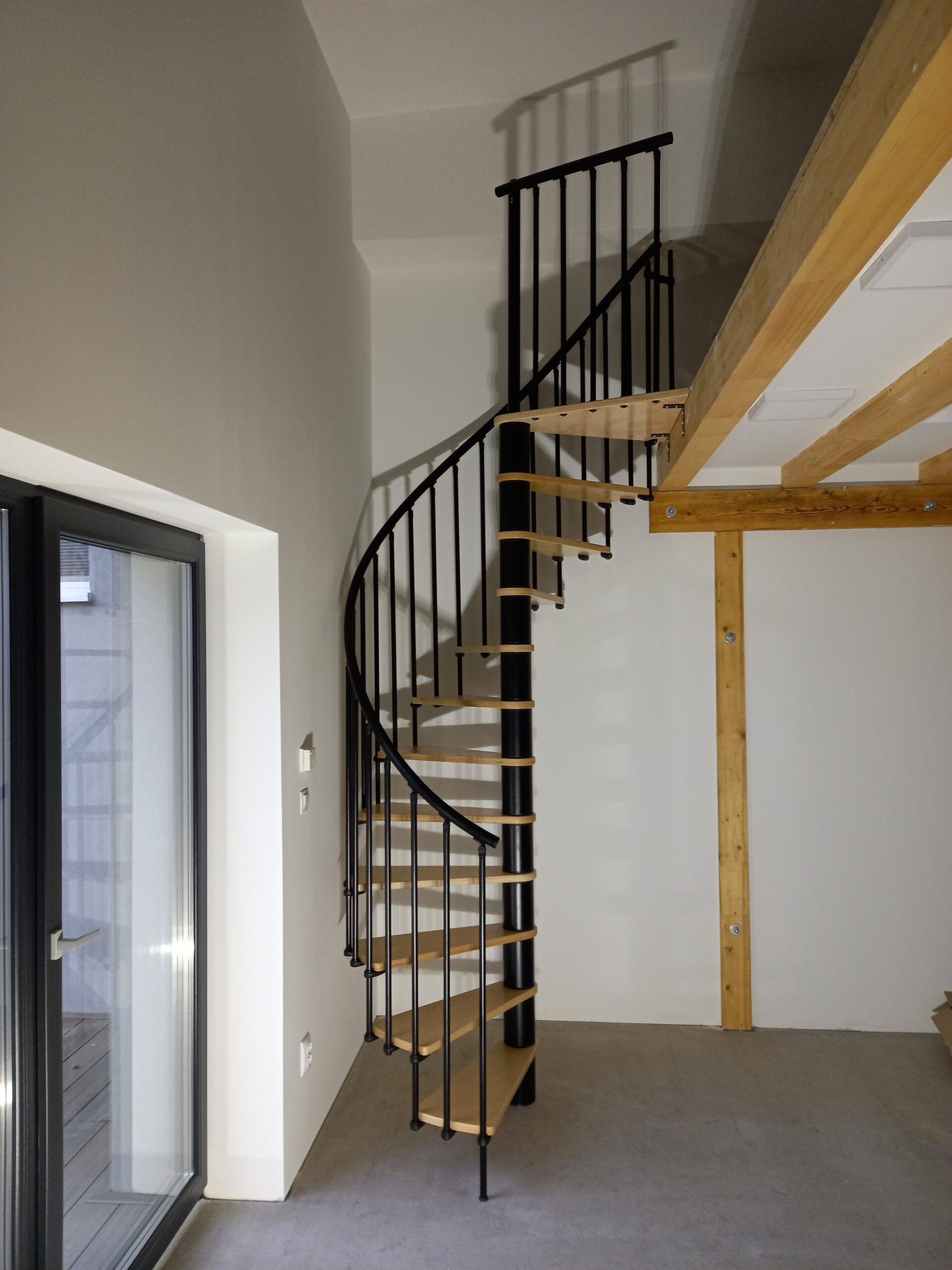 Réalisation de l’escalier en colimaçon Minka Berlin