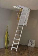 Acier d’escalier de Minka Attic